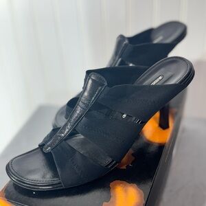 Donald J Pliner Jorry Black Mesh Elastic Heels Size 9.5N with Box & Dust Bag